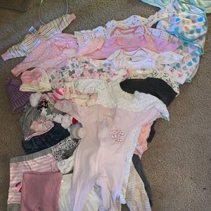 Lot of baby girl clothes!